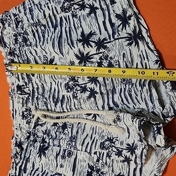 Beachy TROPICAL SURFER Cali 1850 Linen Blend Shorts, EUC Medium - Picture 12 of 12